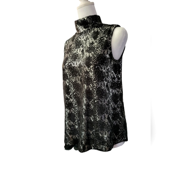 Jones New York Tops - Jones New York Silver Glimmer Blouse